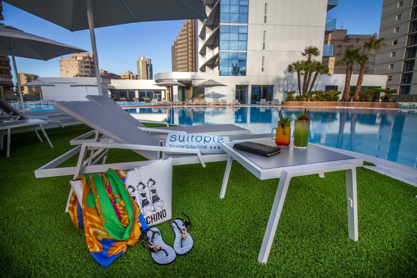 Estimar Calpe Suitopia Luaran gambar